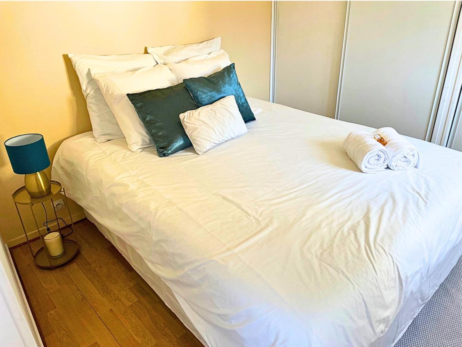 Appart Cosy Renove Avec Ac Hypercentre Nemours Kültér fotó